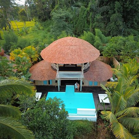 Готель Eco Six Bali Tampaksiring Екстер'єр фото