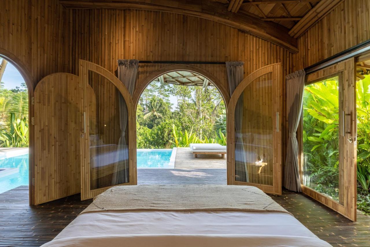 Готель Eco Six Bali Tampaksiring Екстер'єр фото