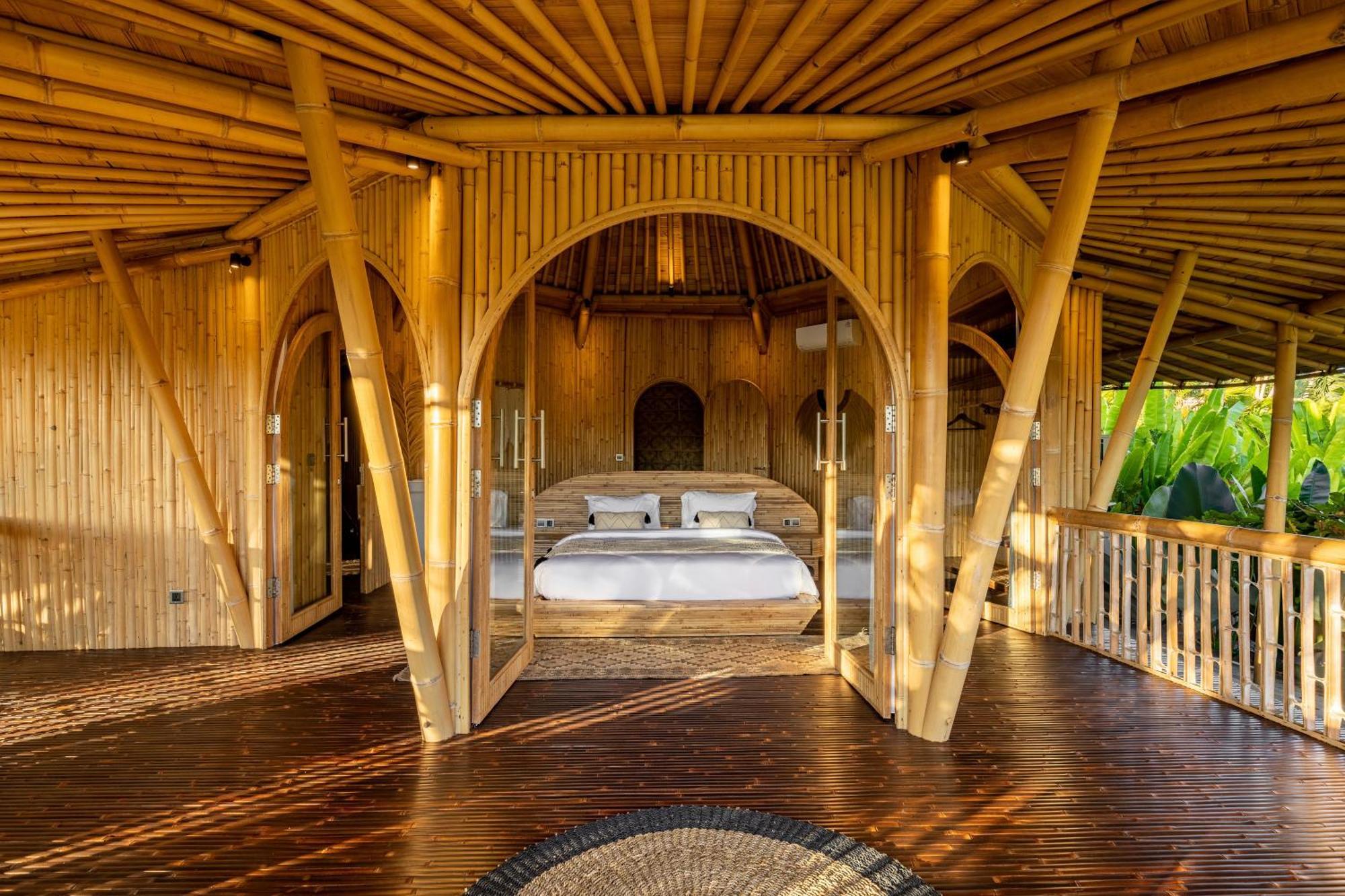 Готель Eco Six Bali Tampaksiring Екстер'єр фото
